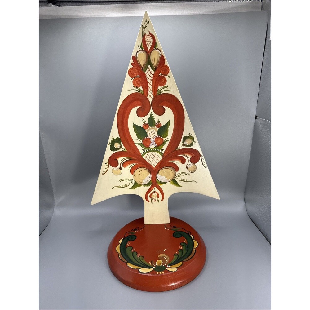 VNT Hand Tole Painted Wooden Carved Folk Art Christmas Tree Cottage Core 13.5”